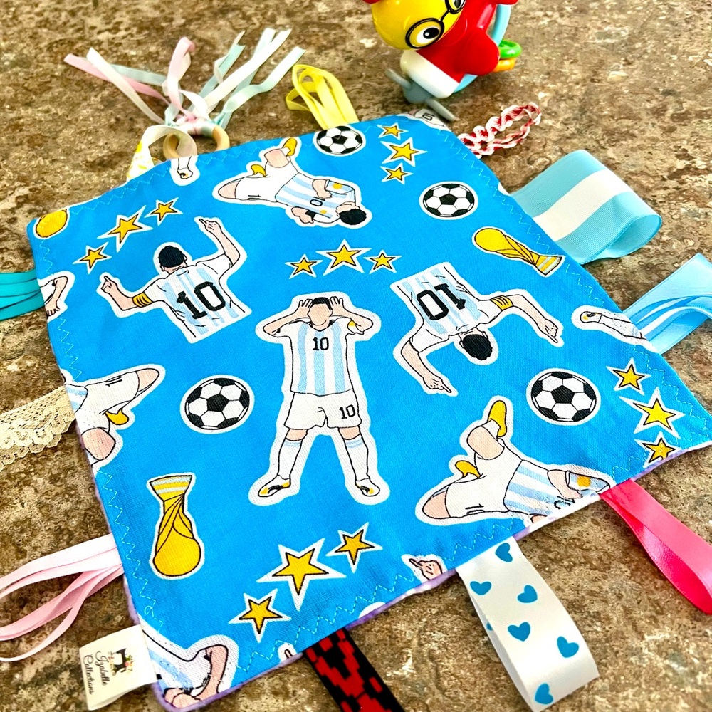 Messi-Soccer-Baby crinkle tag Blanket,Sensory Blanket, toy, crinkle paper,ribbon